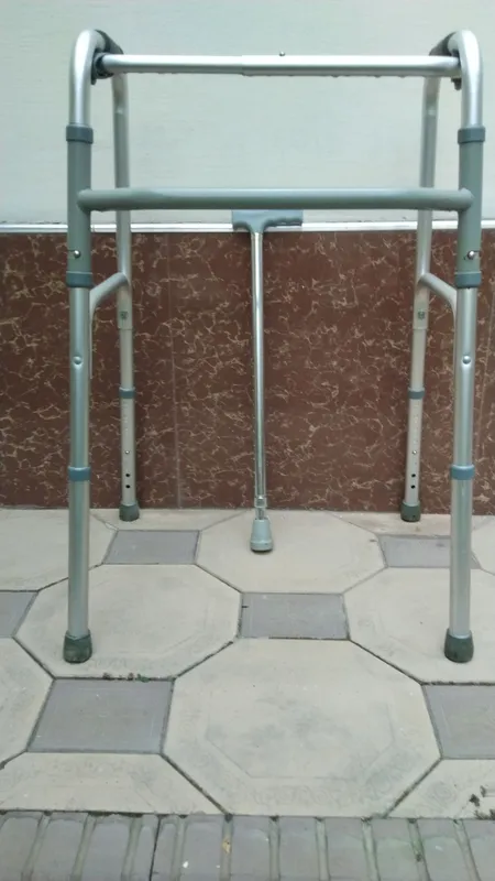Kattalar uchun xodunok va hassa sotiladi — фото 1