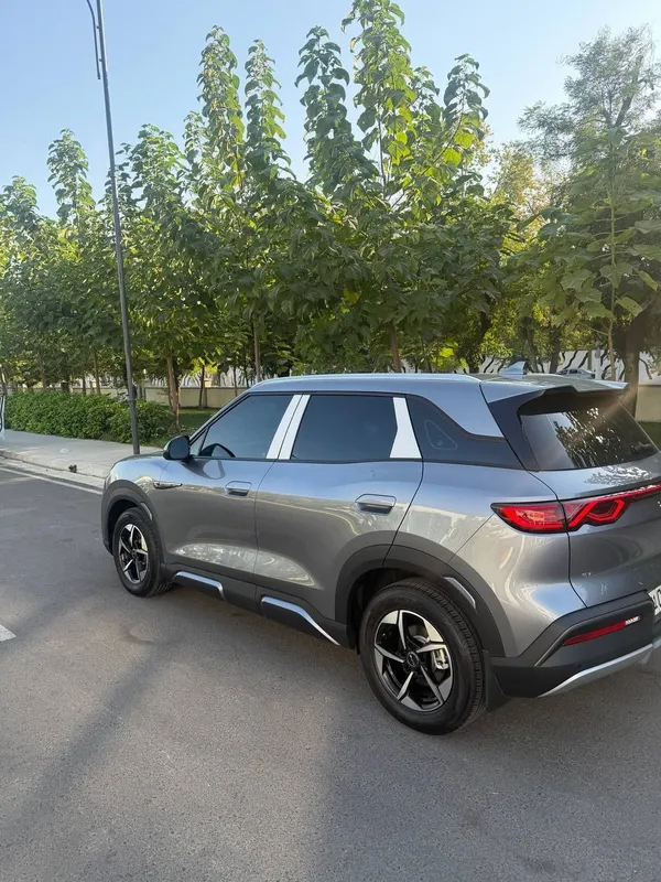 BYD Yuan Up 2025 3 BYD Yuan Up 2025 3