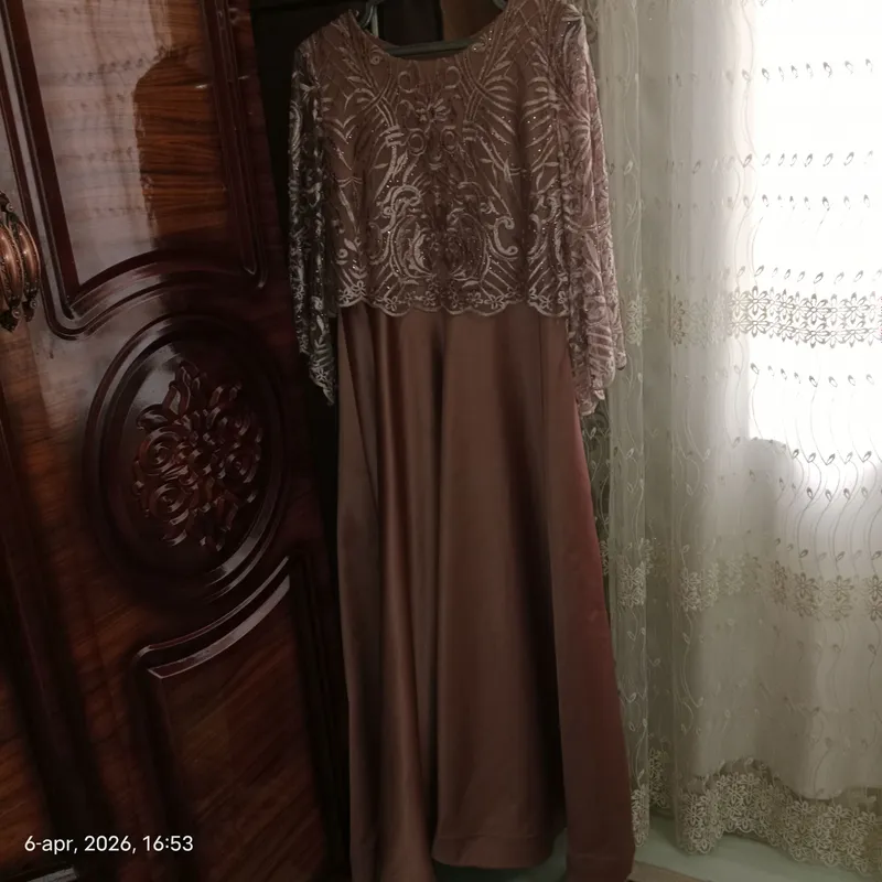 ozgina kiyilgan kiyimlar