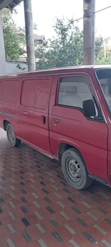 Nissan urvan sotiladi naxadu xama narsasi radnoy mator karobka naxadu 5 Nissan urvan sotiladi naxadu xama narsasi radnoy mator karobka naxadu 5