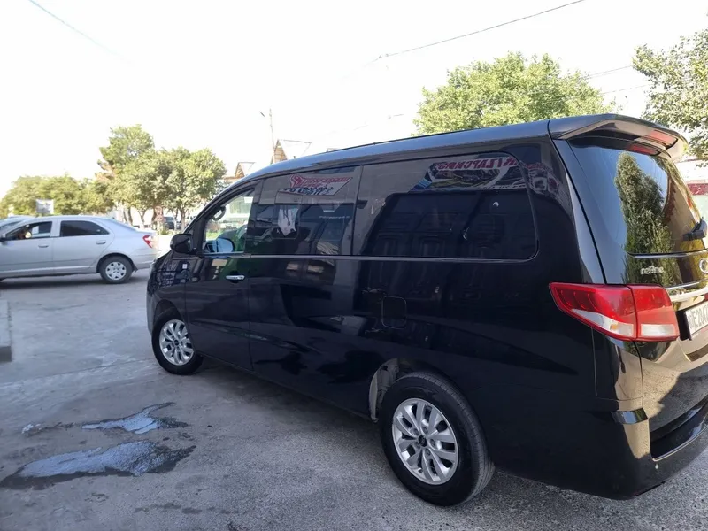 JAC M4 2024 8+1 kishilik 1