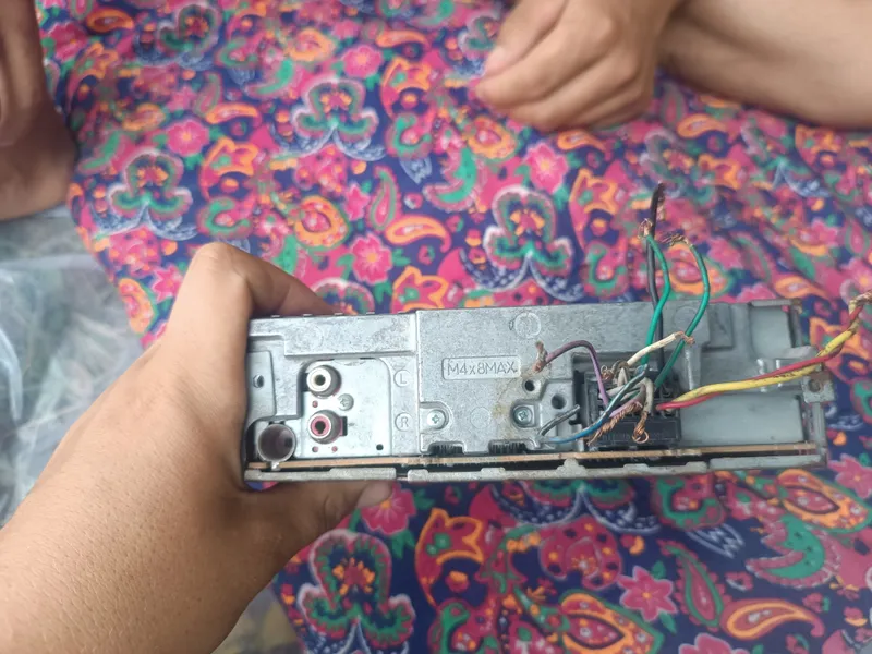 Продаётся сгоревшая плата магнитофона Pioneer на запчасти 3 Продаётся сгоревшая плата магнитофона Pioneer на запчасти 3