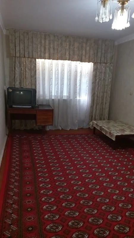 1 хонали жой сотилади.