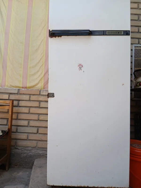 Продаётся холодильник 600 000