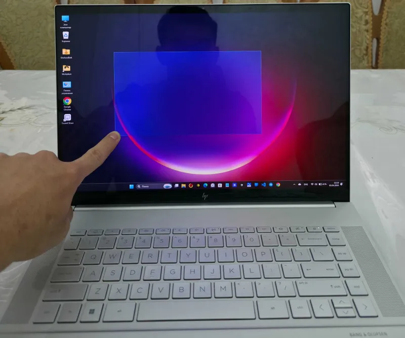 HP ENVY 16 | i7-13700H | RTX 4060 | 32GB | 2TB | IDEAL