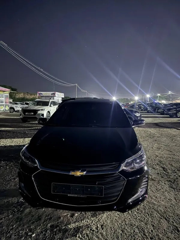 Chevrolet onix primyer+ 1 Chevrolet onix primyer+ 1