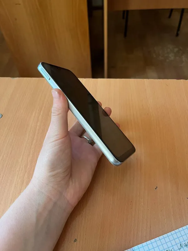 Samsung A24 Xotirasi: 128 GB  Xolati A'lo darajada — фото 3
