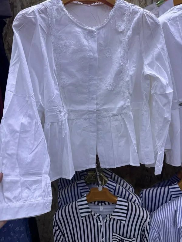 Koftalar 100mingdan razmer bor 2 Koftalar 100mingdan razmer bor 2