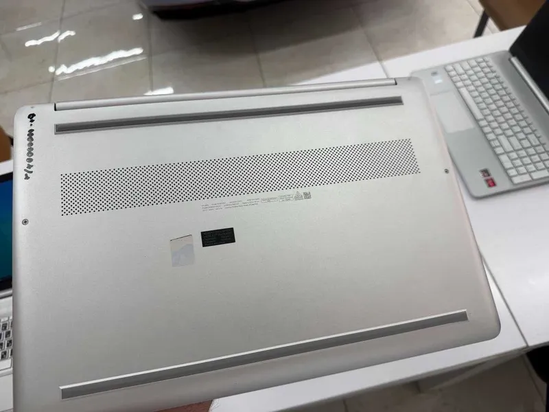 Ноутбук HP Laptop — фото 2