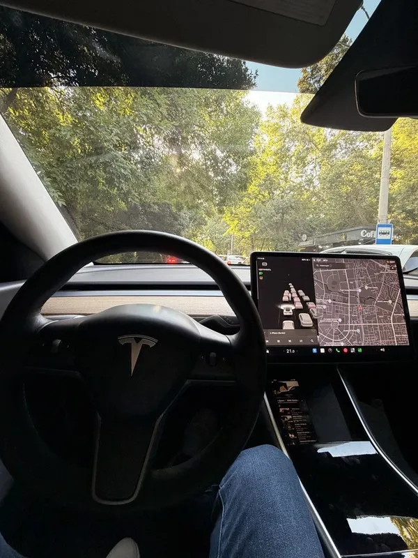 Tesla model Y 2021 6 Tesla model Y 2021 6