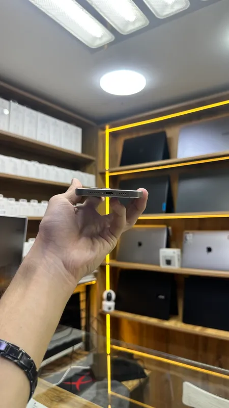 Iphone 15 Pro Max Titanium 3