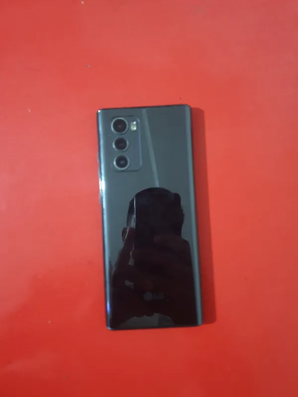 lg wing 5g 8/128 tali qora 4