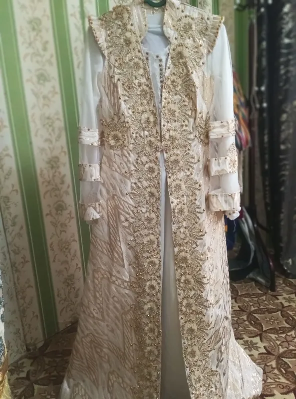 ansambl koʻylak lozim bn birga