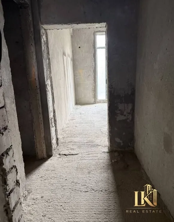 O'zbegim ЖКda 3 xonali kvartira sotiladi (taʼmirsiz) 2
