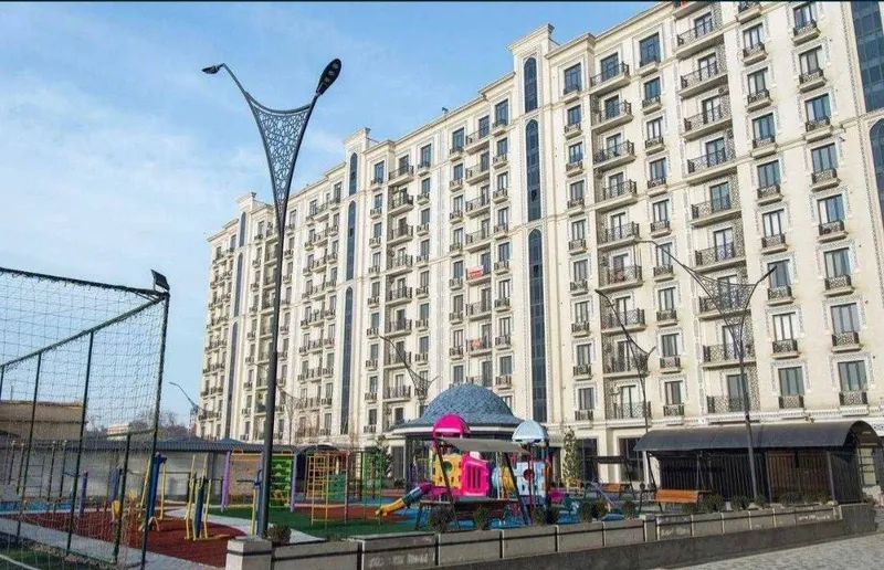 3 xonali kvartira, 102 m2, Yakkasaroy 1