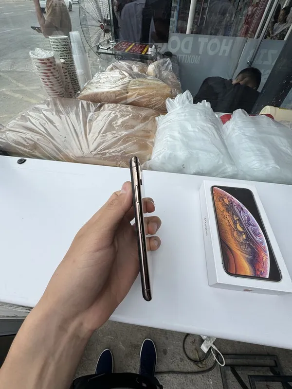 iphone xs gold 256 gb — фото 2