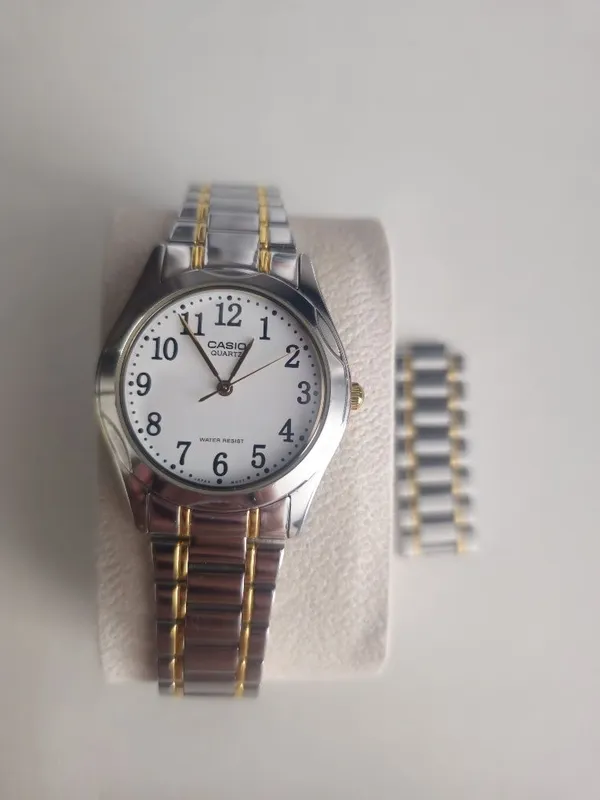 Casio soatlarini sotaman 4 Casio soatlarini sotaman 4