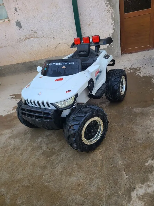 Bollar uchun Mashina HUMMER