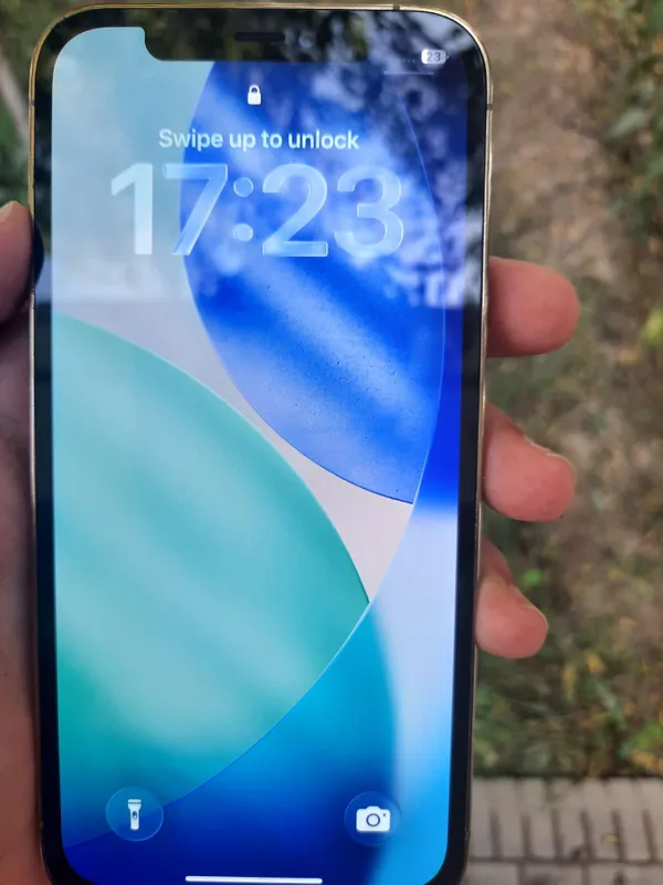 Iphonr 12 pro gold SOTILADI 8
