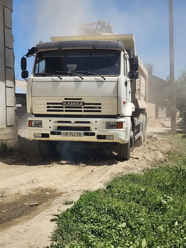 Kamaz yevro holati idyal hech qayeri ochilmagan