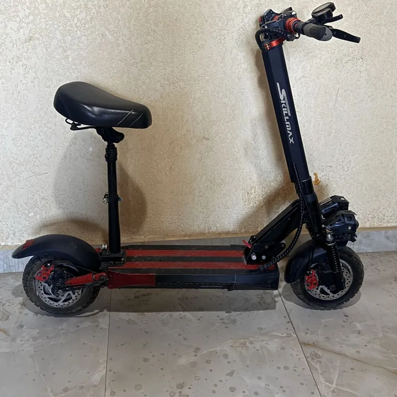 Skilliaks elektro skuter Skilliaks elektro skuter