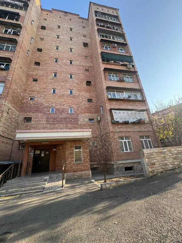 Цоколь Юнусобод 5 Shoxsaroy ro'parasi, 2-liniya