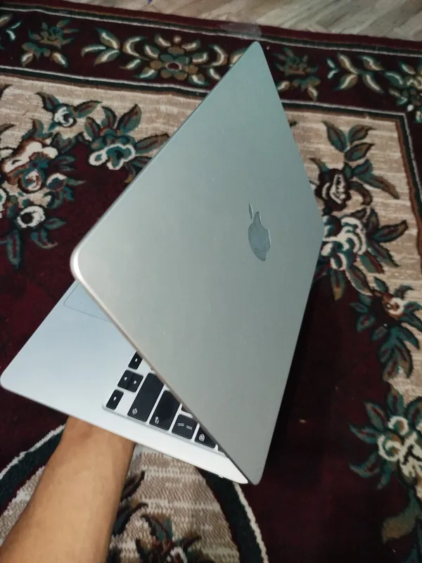 MacBook Air M2 100% ёмкость 256 Gb 13.6 дисплей 2