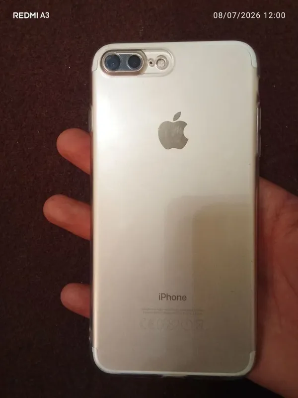 Iphone 7+ 32 xotira. 2