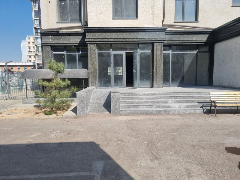 Сотилади нотурар Сергили 7 метро 3 бекат 1