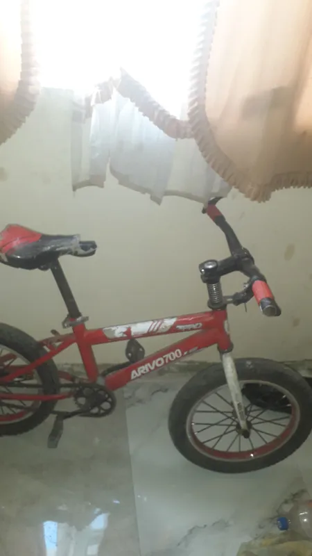 bolalar velosipedini sotaman