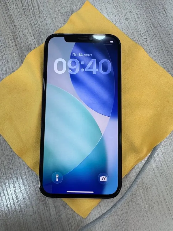 iPhone 12 Pro. 2 iPhone 12 Pro. 2