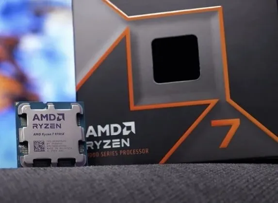 Ryzen 7 9700X Box Ryzen 7 9700X Box