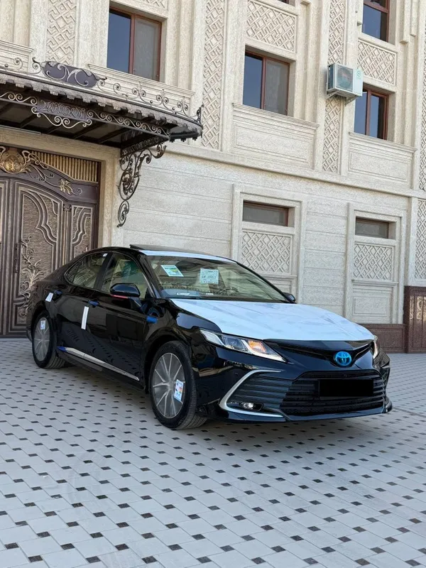 Tayota Camry hybrid 2.5 Mator — фото 1