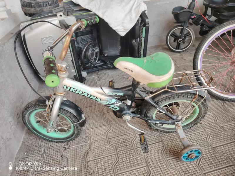yuradigan bolalar velosipedi yuradigan bolalar velosipedi