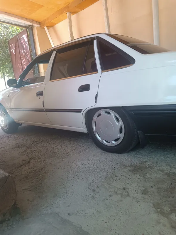 Nexia 1 daewoo 095 6