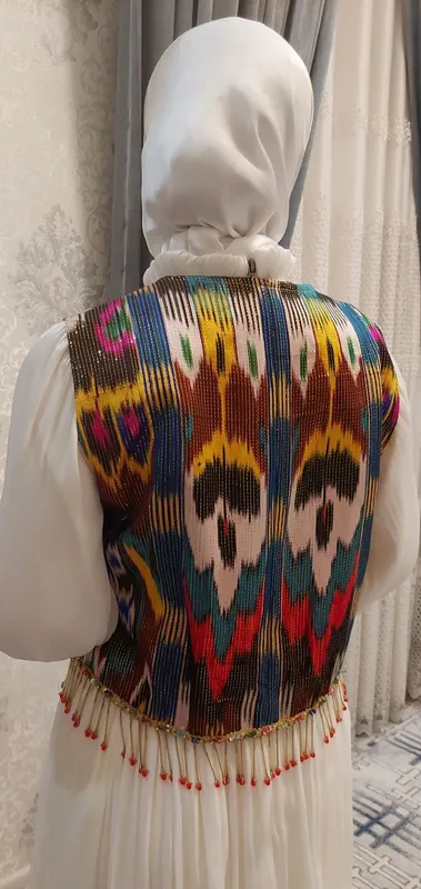Нужны 3 полупальто 8