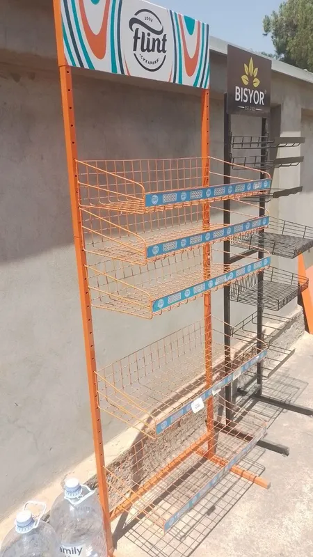 Стеллажи срочно продам 1 Стеллажи срочно продам 1
