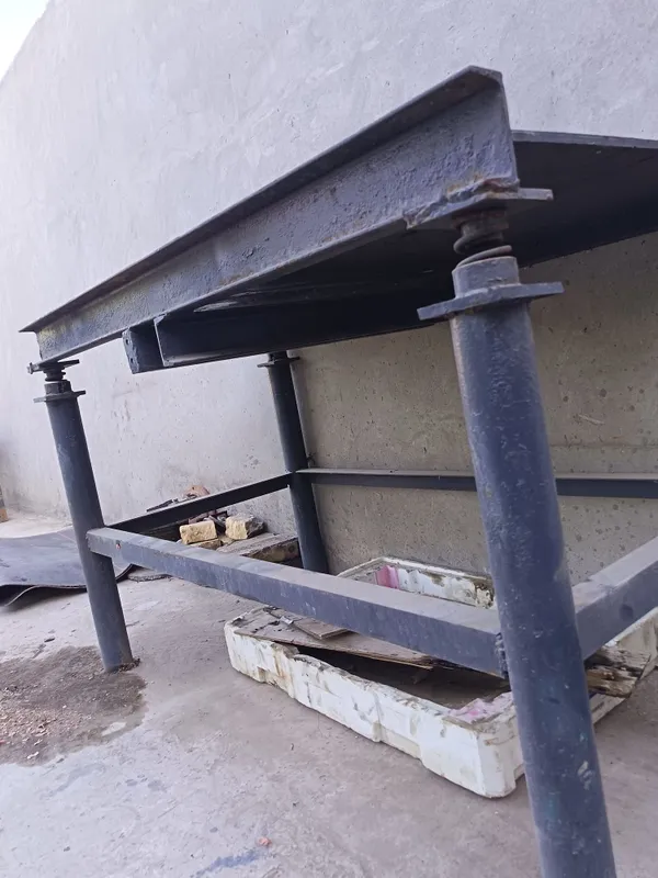 G'isht uchun Vibro stol 150×80 4 G'isht uchun Vibro stol 150×80 4