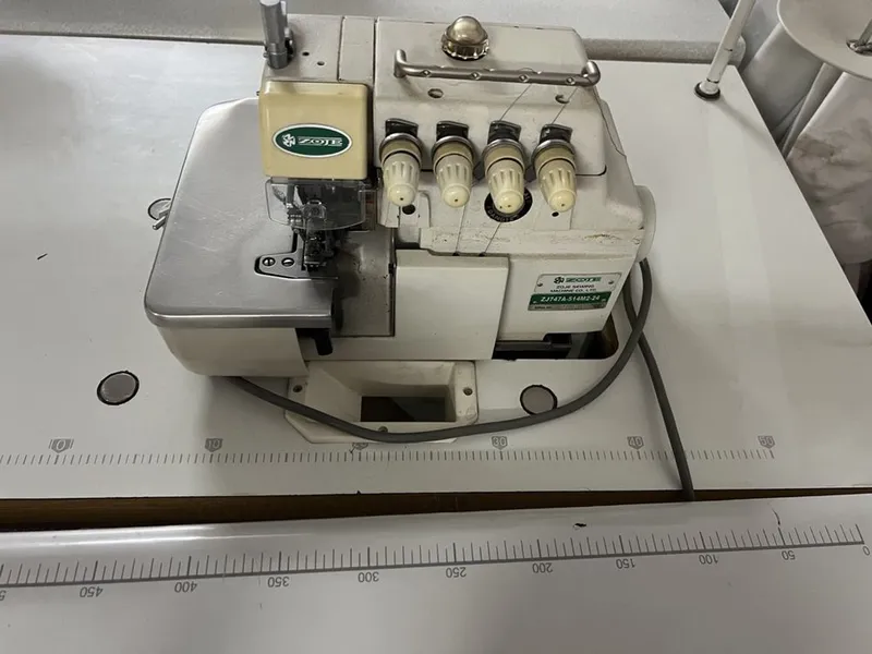 Tikuv mashinalari va overlock, ishlatilgan 5 Tikuv mashinalari va overlock, ishlatilgan 5
