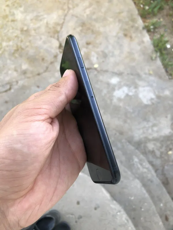 iphone se 2022 3 gen 64gb — фото 2