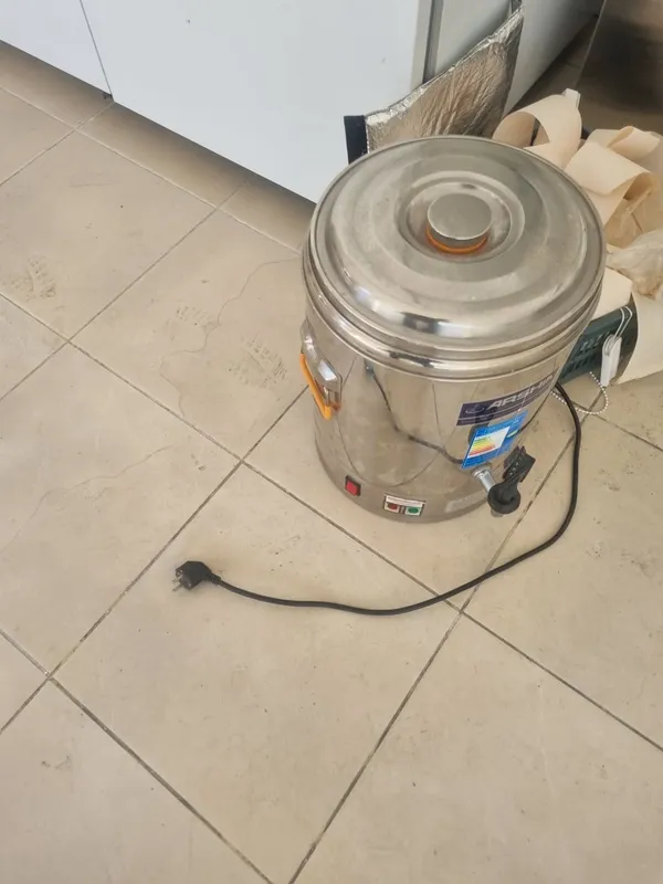 Срочно продаётся кухонное оборудование б/у. Состояние отличное, — фото 3