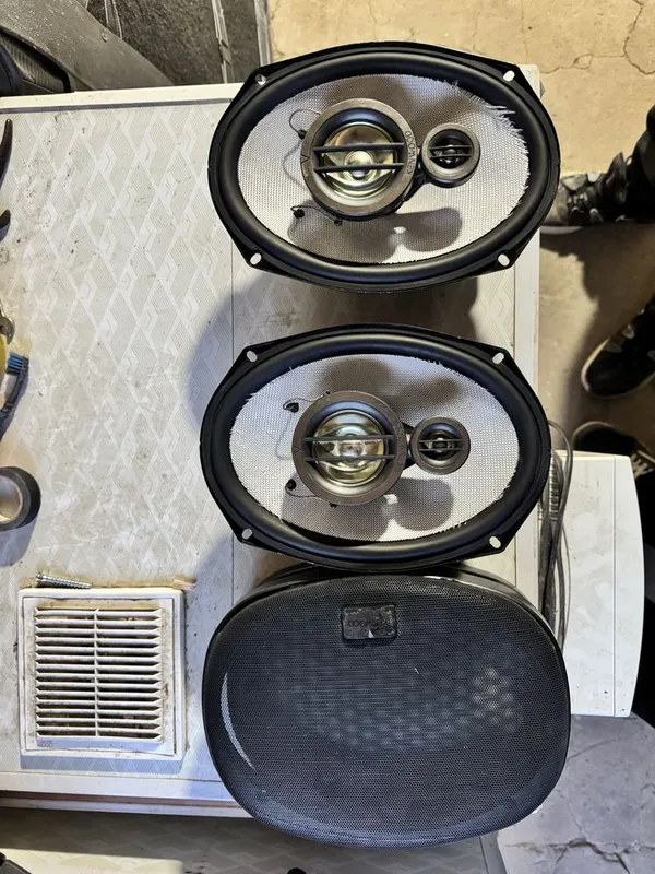 Продам динамики авал kenwood 718