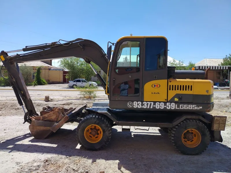 Ekskavator kareski 5 Ekskavator kareski 5