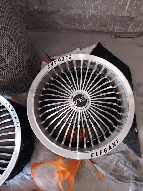 Elegant diska sotiladi 13 R