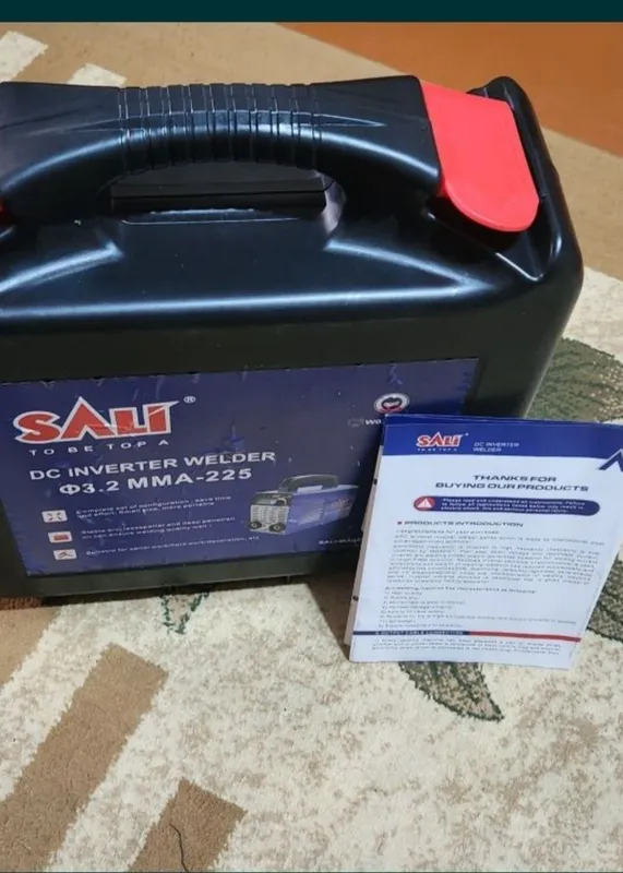 Продаётся Сварочный аппарат фирмы Sali.