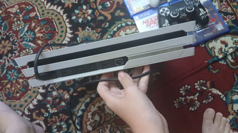 Playstation 4 pro 1 tb 3 Playstation 4 pro 1 tb 3
