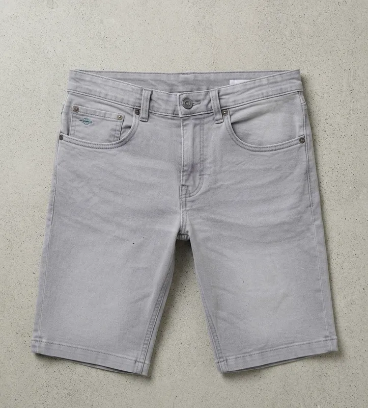 Jinsi shortilar/jinsilar "Regular Fit" Jinsi shortilar/jinsilar "Regular Fit"