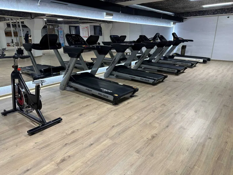 Тренажёрный зал "FITNESS PLANET" — фото 5