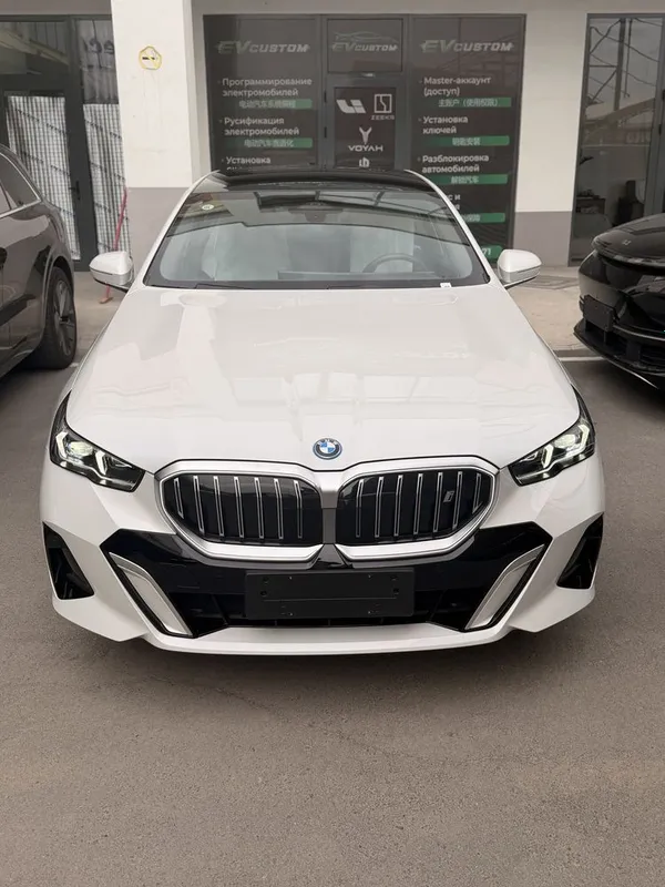 Bmw i5 40L m Paket, доп. опции, запас хода 713 км 1 Bmw i5 40L m Paket, доп. опции, запас хода 713 км 1