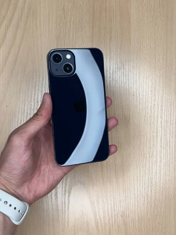 iPhone 13